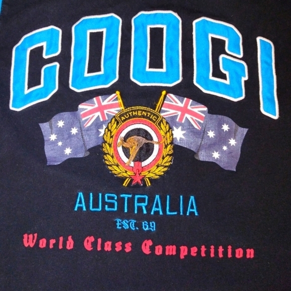 Vintage COOGI World Class Competition Australia Applique Logo Short Sleeve Tee - Picture 1 of 7